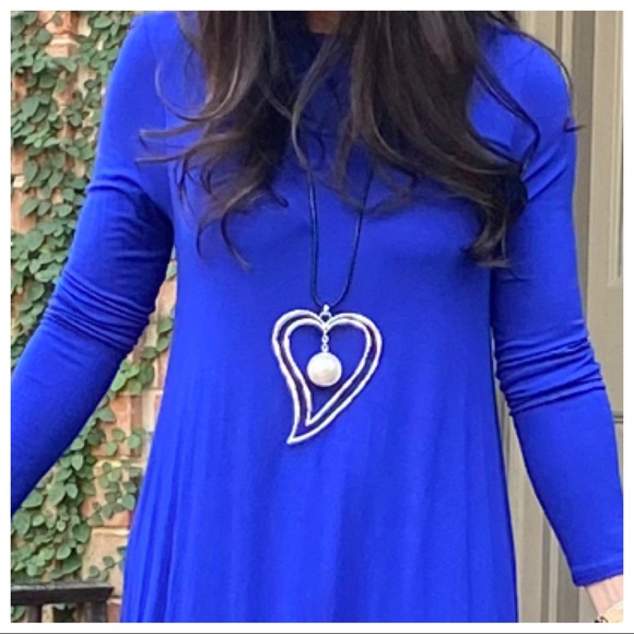 Jewelry - ✨PARIS✨Beautiful double heart pearl drop necklace